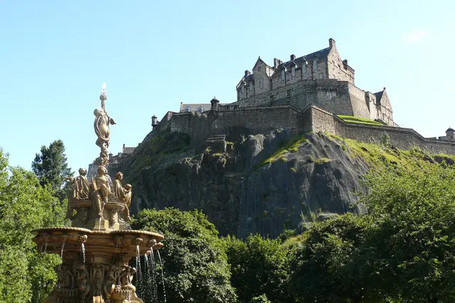 Edinburgh: Ross Fountain Princes St Gardens 02