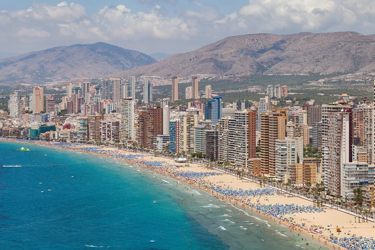 Playa de Levante Benidorm España 07 02 DD 86